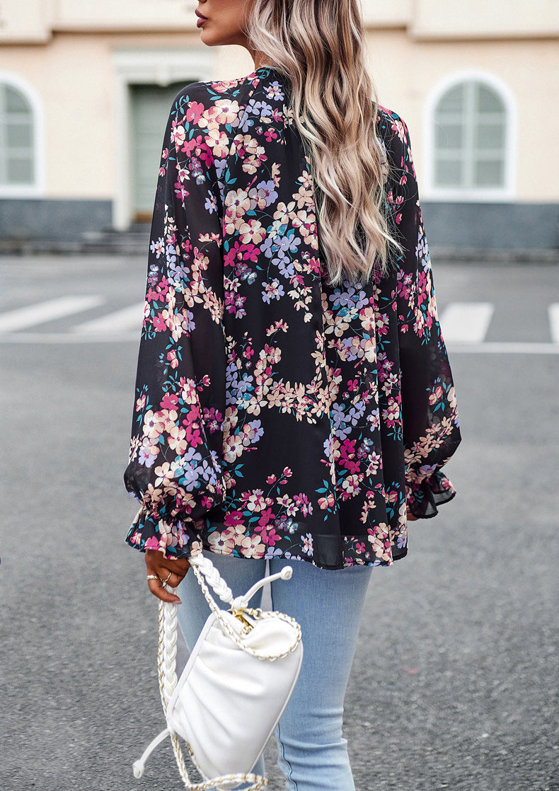 Casual Floral V‑Neck Blouse