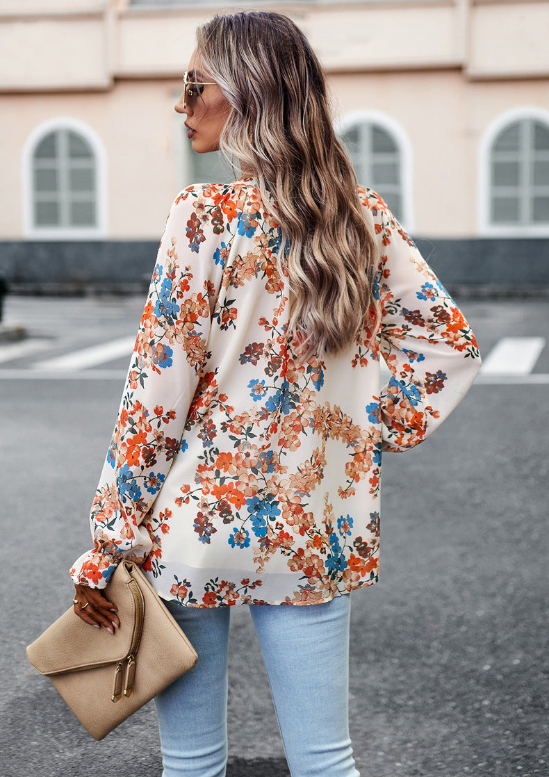 Casual Floral V‑Neck Blouse